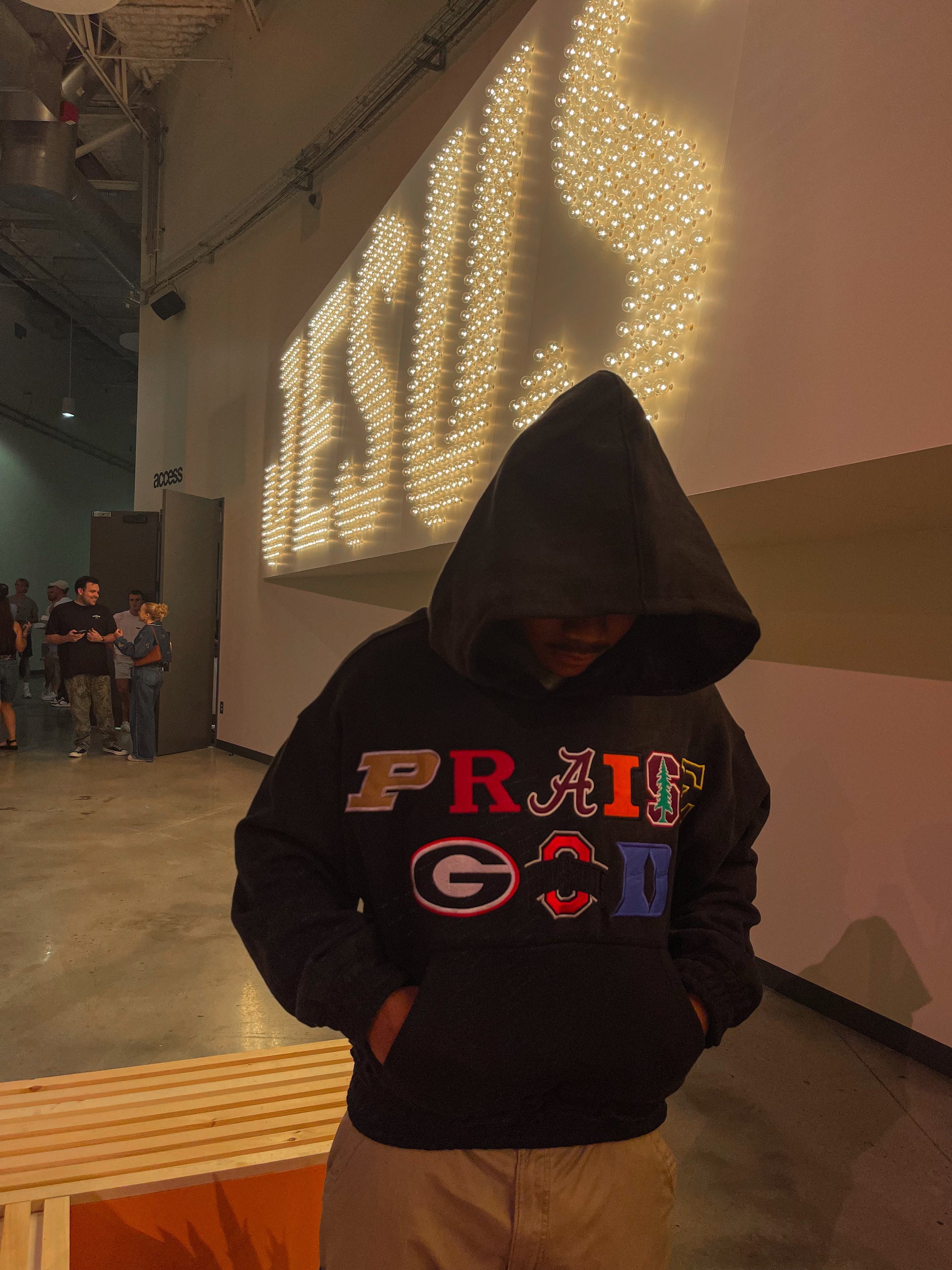 Praise GOD College Hoodie - Black